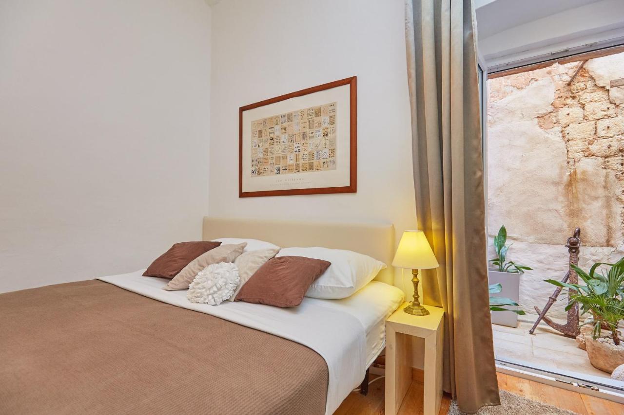 Hidden Gem Old Town Apartment ดูบรอฟนิก ภายนอก รูปภาพ